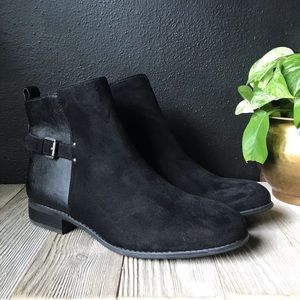 🌺Franco Sarto black zip ankle booties